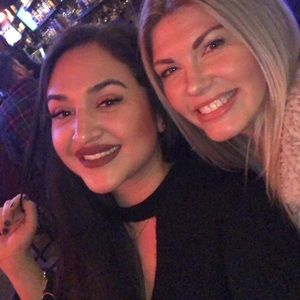 Meet your Posher, Alexandra